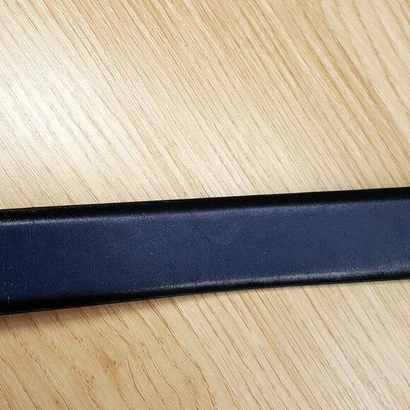 COLE HAAN Belt Mens Size 42 Black Blue Leather Colorblock Silver Logo Buckle - Picture 5 of 7